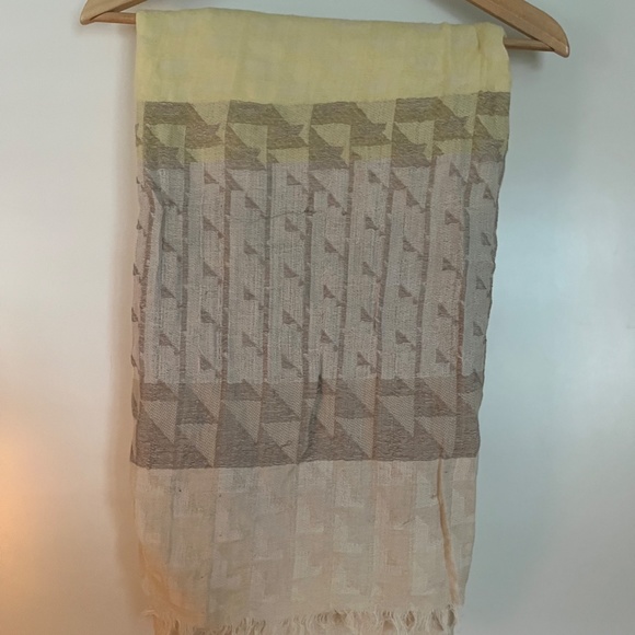 Wilfred Scarf - Picture 2 of 3